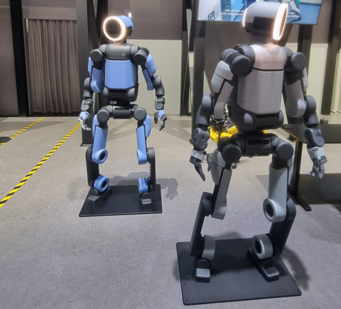 그림입니다.
원본 그림의 이름: CLP00003c6c0001.bmp
원본 그림의 크기: 가로 497pixel, 세로 451pixel